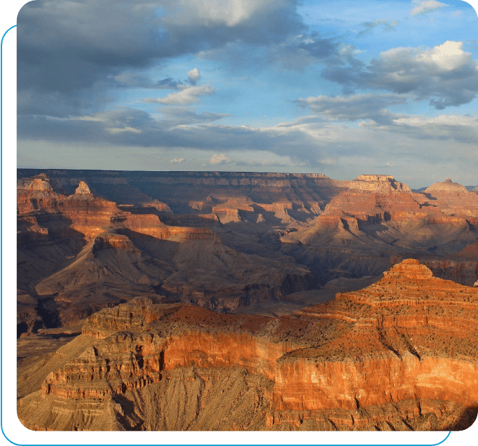 A view of the grand canyon from the rim.